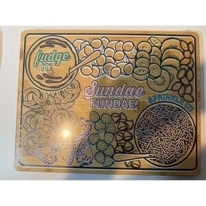 Faberware Sundae Fundae 11x14 Bamboo Cutting Board NEW NWT